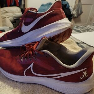 2022 Air Zoom Pegasus 39 Alabama Crimson Tide Size 15 used
